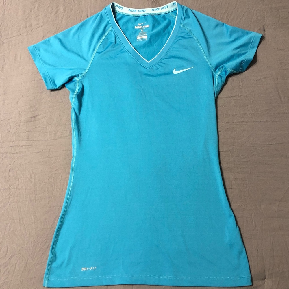 Women’s NIKE Pro Sz Small